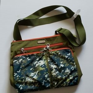 Baggallini Crossbody Purse